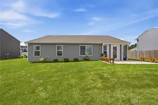 790 Hunters Run Dr, Brookville, OH 45309 - Photo 27