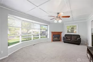 4541 Drayton Ct, Dayton, OH 45440 - Photo 3