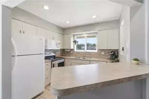 422 Waterfront Pl, Washington Twp, OH 45458 - Photo 19