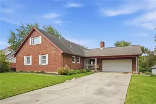 708 Park Dr, Middletown, OH 45044 - Photo 1