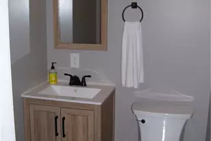2266 Cornwall, Xenia, OH 45385 - Photo 11
