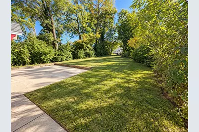 1312 Philadelphia Drive, Dayton, OH 45406 - Photo 9