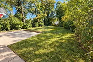 1312 Philadelphia Dr, Dayton, OH 45406 - Photo 9