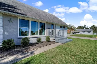 195 Barrington Drive, Hamilton, OH 45013 - Photo 5