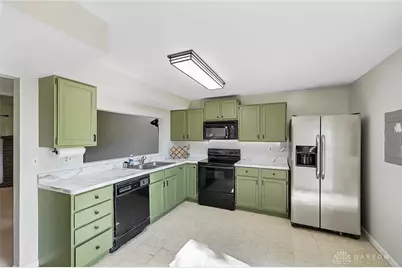 8209 Schoolgate Drive, Dayton, OH 45424 - Photo 9