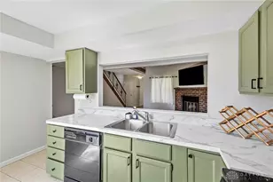 8209 Schoolgate Dr, Dayton, OH 45424 - Photo 11