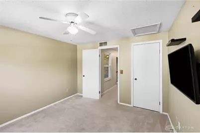 8209 Schoolgate Drive, Dayton, OH 45424 - Photo 19