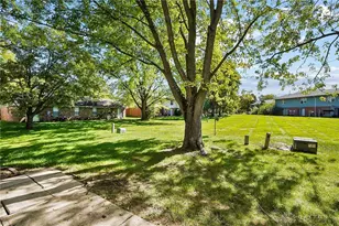 8209 Schoolgate Dr, Dayton, OH 45424 - Photo 23