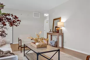50 W Market St, Springboro, OH 45066 - Photo 13