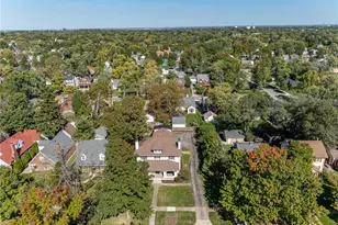 355 East Dr, Oakwood, OH 45419 - Photo 59