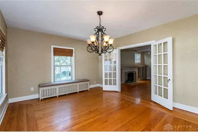355 East Drive, Oakwood, OH 45419 - Photo 13