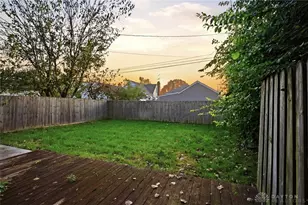 2812 White Oak Dr, Dayton, OH 45420 - Photo 11