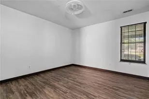 8621 Sea Pines Ln, Centerville, OH 45458 - Photo 15