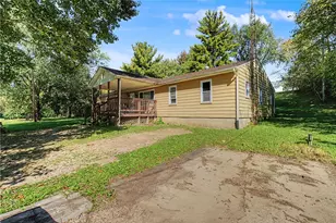 8070 Hinkle Rd, Germantown, OH 45042 - Photo 3