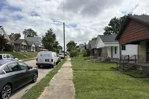 1618 Gondert Ave, Dayton, OH 45403 - Photo 3