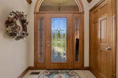 381 Sunset Drive, Carlisle, OH 45005 - Photo 11