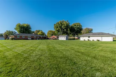 4015 W Camelot Road, Piqua, OH 45356 - Photo 35