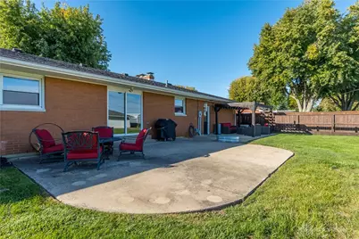 4015 W Camelot Road, Piqua, OH 45356 - Photo 33