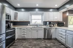 4015 W Camelot Rd, Piqua, OH 45356 - Photo 11