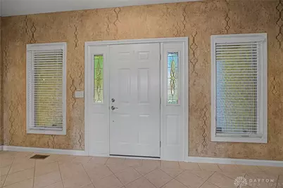 145 Countryside Drive, Troy, OH 45373 - Photo 7