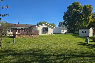 609 Spring Ave, Washington Court House, OH 43160 - Photo 9