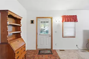 7570 Troy Rd, North Hampton, OH 45502 - Photo 9
