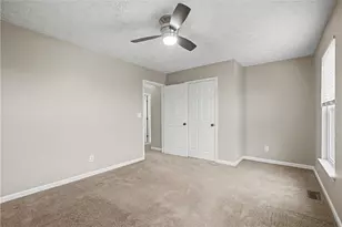 21 Meadows Dr, Springboro, OH 45066 - Photo 41