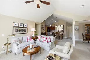 108 Scarborough Village Dr, Washington Twp, OH 45458 - Photo 11