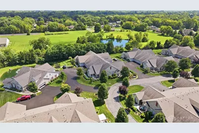 108 Scarborough Village Drive, Washington Twp, OH 45458 - Photo 3