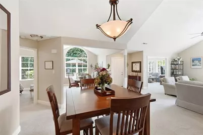 108 Scarborough Village Drive, Washington Twp, OH 45458 - Photo 17