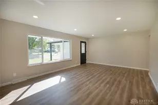 2640 N Emerald Dr, Beavercreek, OH 45431 - Photo 5