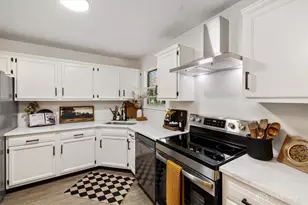 919 Joy Dr, Liberty Township, OH 45050 - Photo 11