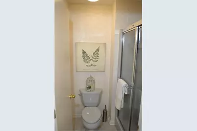 1045 Golfview Drive #9, Middletown, OH 45042 - Photo 9