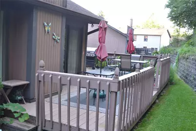 1045 Golfview Drive #9, Middletown, OH 45042 - Photo 17