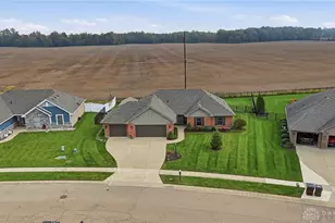 6801 Sun Ridge Way, Waynesville, OH 45068 - Photo 1