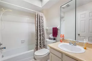 486 Peachcreek Rd, Dayton, OH 45458 - Photo 13