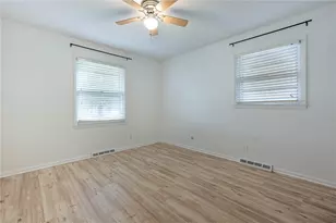 23 N Cherrywood Ave, Dayton, OH 45403 - Photo 9