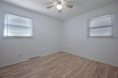 23 N Cherrywood Avenue, Dayton, OH 45403 - Photo 13
