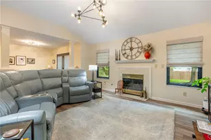 103 Buckcreek Ct, Englewood, OH 45322 - Photo 3