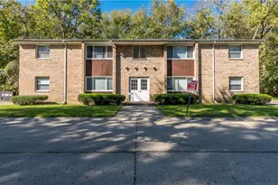 3015 Idylwilde Blvd, Dayton, OH 45414 - Photo 1