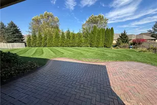 3948 Carmela Ct, Bellbrook, OH 45305 - Photo 7