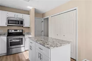 410 Thompson Dr, Fairborn, OH 45324 - Photo 15