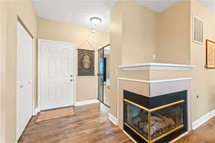 9444 Captiva Bay Dr, Miami Township, OH 45342 - Photo 13