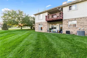 9444 Captiva Bay Dr, Miami Township, OH 45342 - Photo 21