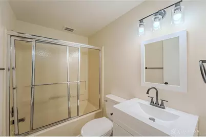 2100 Carol Parkway, Kettering, OH 45440 - Photo 29