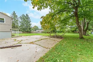 2100 Carol Pkwy, Kettering, OH 45440 - Photo 37