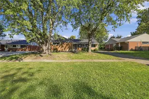 5325 Fishburg Rd, Huber Heights, OH 45424 - Photo 3