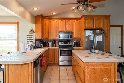 5782 Whispering Wind Drive, Springfield, OH 45504 - Photo 15