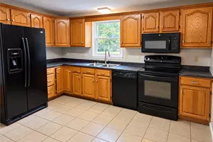 3075 John Gray Rd, Colerain Township, OH 45251 - Photo 9