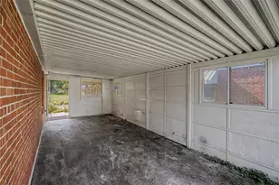5250 Whaley Dr, Dayton, OH 45417 - Photo 33